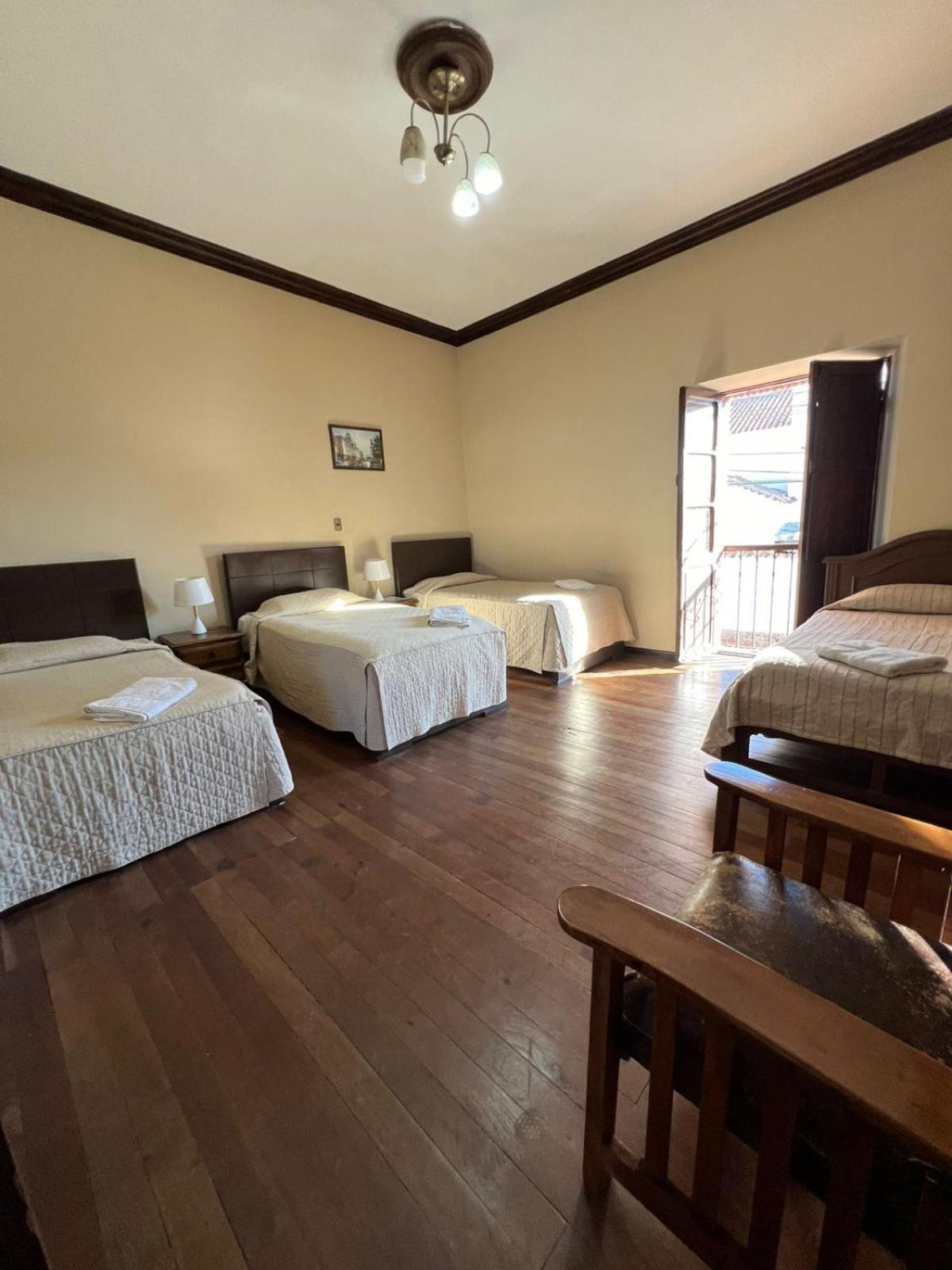 La Culta Centro Cultural Y Hostal Сукре Экстерьер фото